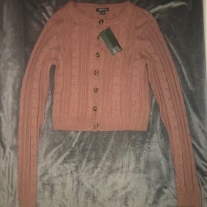 Knitted cropped sweater or cardigan